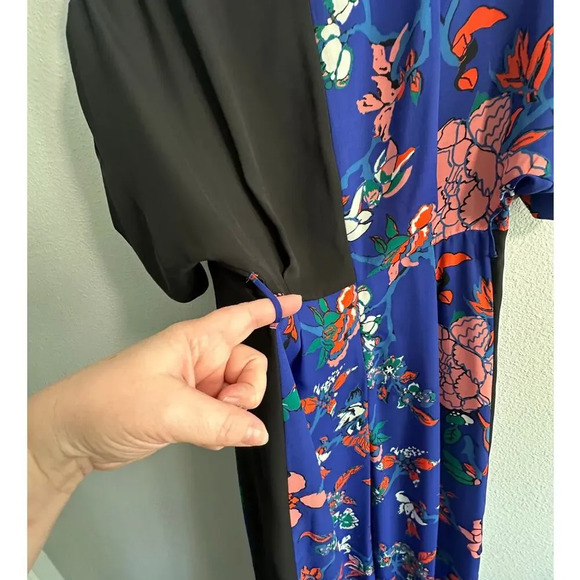 Diane Von Furstenberg Karissa Silk Blend Chiffon Floral Print Wrap Jumpsuit 6 - Picture 5 of 14